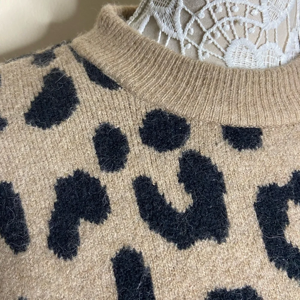 New J. Crew Leopard Print Sweater Wool/Alpaca Blend size X-Small